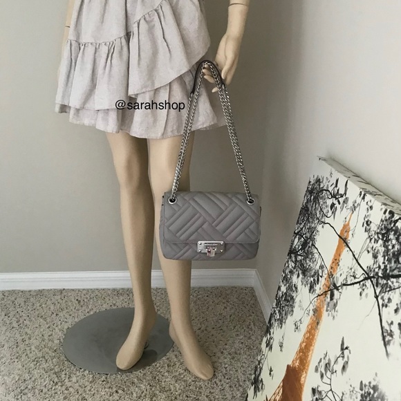 🌼Michael Kors Purse - Picture 14 of 14